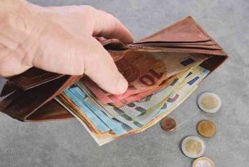 Atur Keuangan Setelah Lebaran, Jangan Sampai Kantong Jebol