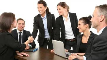 Hal yang Perlu Kamu Tahu Tentang Dunia Kerja Saat Ini