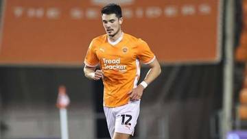 Elkan Baggott Raih Penghargaan di Blackpool