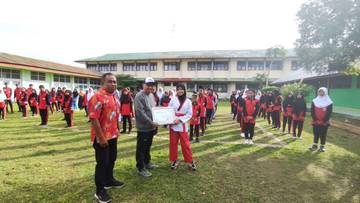  Siswi SMP Yapis Biak Raih Juara 1 Taekwondo