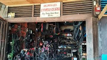 Bengkel Bonasera, Bengkel Sepeda Legend di Biak 