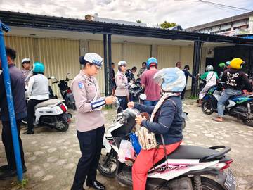 Kasatlantas Polres Biak Numfor : 41 Pelanggar Ditilang  