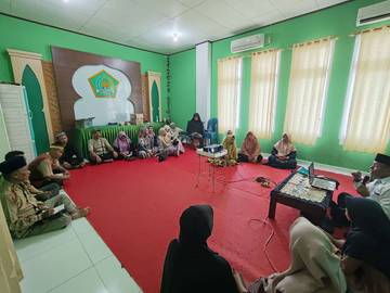 Jemaah Haji Biak Numfor Ikut Pramanasik Haji