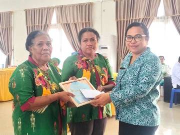 PKK Distrik Biak Timur Juara Lomba Kreasi Kudapan