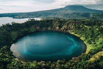 Danau Kelimutu Yang Bisa Berubah-Ubah Warna