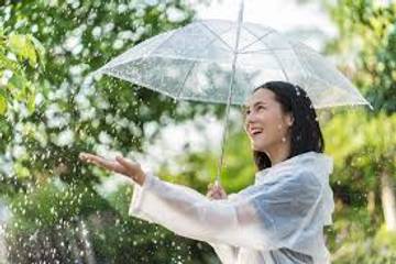 Pakar Kesehatan Jelaskan Bahaya Air Hujan Untuk Kesehatan. 