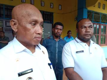 Bupati Biak Dukung Potensi Pemuda Swandiwe Lewat Pemberdayaan 