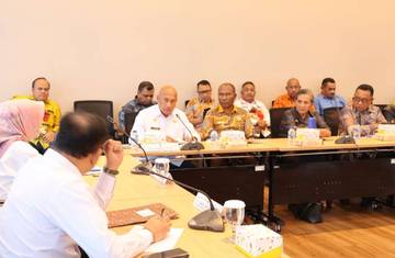 Audensi Pemda Biak,DPRK dengan Kepala BP Taskin