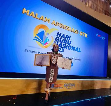 Kepala SMA N 3 Biak Raih Juara 3 Apresiasi  GTK Nasional
