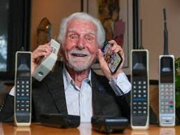 Martin Cooper, Penemu Ponsel /Handphone Pertama di Dunia