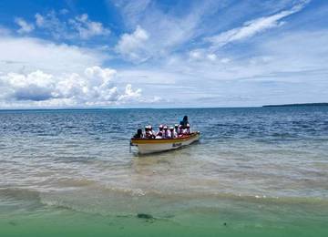 Dunia Pendidikan di Kepulauan Biak,Sampaikan Harapan di HPN