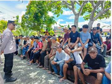 Polres Kaur Mediasi Amarah Warga Desa Karang Dapo