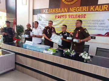 Empat Tersangka Korupsi Perjalanan Dinas DPRD Kaur Ditahan