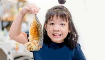 Cara Mengatasi Anak yang Tidak Suka Makan Ikan