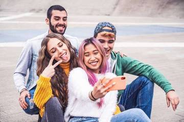   Membangun Karakter Positif Pada Anak Di Era Digital 