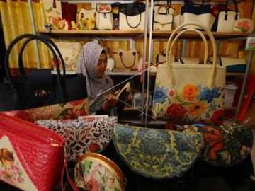 Kerajinan Tas “Decoupage” Boyolali