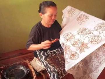 Sentra Kerajinan Batik Gumelem Banjarnegara