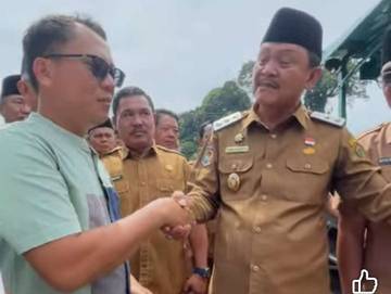 Dukung Pertanian Wabup BS Serkan Alsintan Kecamatan Airnipis