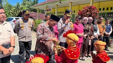 Asisten III Pemkab Kaur Launcing  MBG Kecamtan Nasal