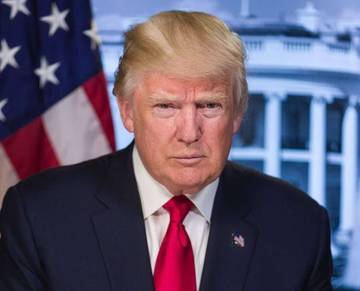Trump Usulkan Pensiun Dini PNS AS Demi Penghematan