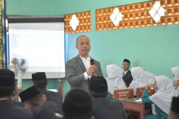Ini Pandangan Akademisi Soal Percepatan Lama Sekolah