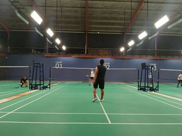 Manfaat Berolahraga Badminton Saat Berpuasa