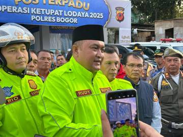 Bupati Bogor Tinjau Pos PAM Mudik
