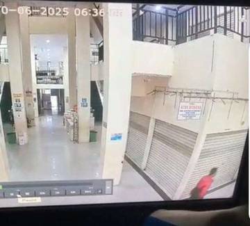 Kios Blok F Pasar Kebon Kembang Kemalingan 