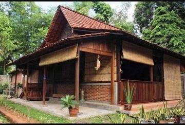 Jolopong: Harmoni, Kesederhanaan, dan Kearifan Rumah Adat Sunda