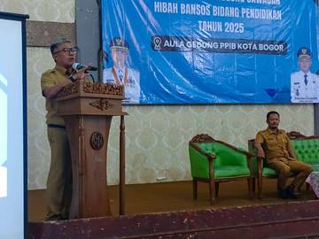 Pemkot Bogor Salurkan Hibah Pendidikan Rp7,8 Miliar