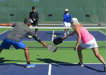 Pickleball: Olahraga Baru yang Digemari Semua Kalangan