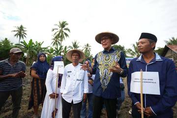 Wujudkam Kerjasama, Walikota Sukabumi Tanam Kedela di Gorontalo