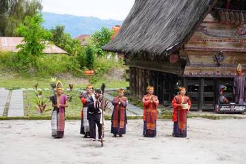 Dominasi Marga Batak dalam Dinamika Populasi Indonesia