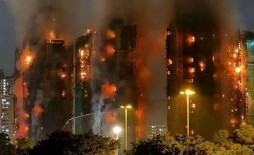 Kebakaran Besar Terjadi di Hongkong