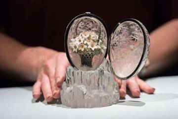 Fantastis! Telur Musim Dingin Fabergé Terjual Rp500 Miliar