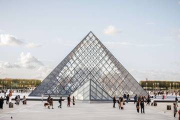 Museum Louvre Kembali Ditutup Akibat Aksi Protes Pegawai