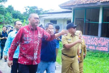 Sekjen Kemensos Tinjau Lokasi Sekolah Rakyat di Rancamaya 