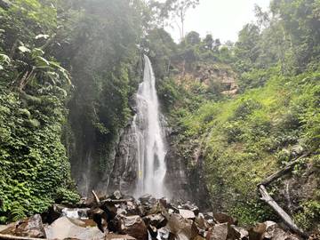 Curug Cikaracak, Surga Tersembunyi Wisata Alam Bogor
