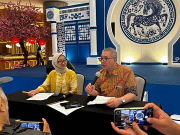 Keceriaan Imlek Bersama Keluarga di Pusat Perbelanjaan 
