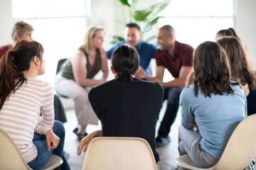Komunitas Ideal untuk Introvert: Dari Hobi hingga Profesi