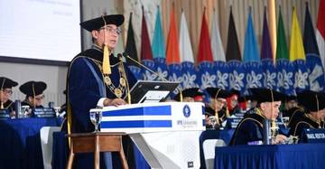Wisuda Perdana Bersama Rektor Baru IPB University