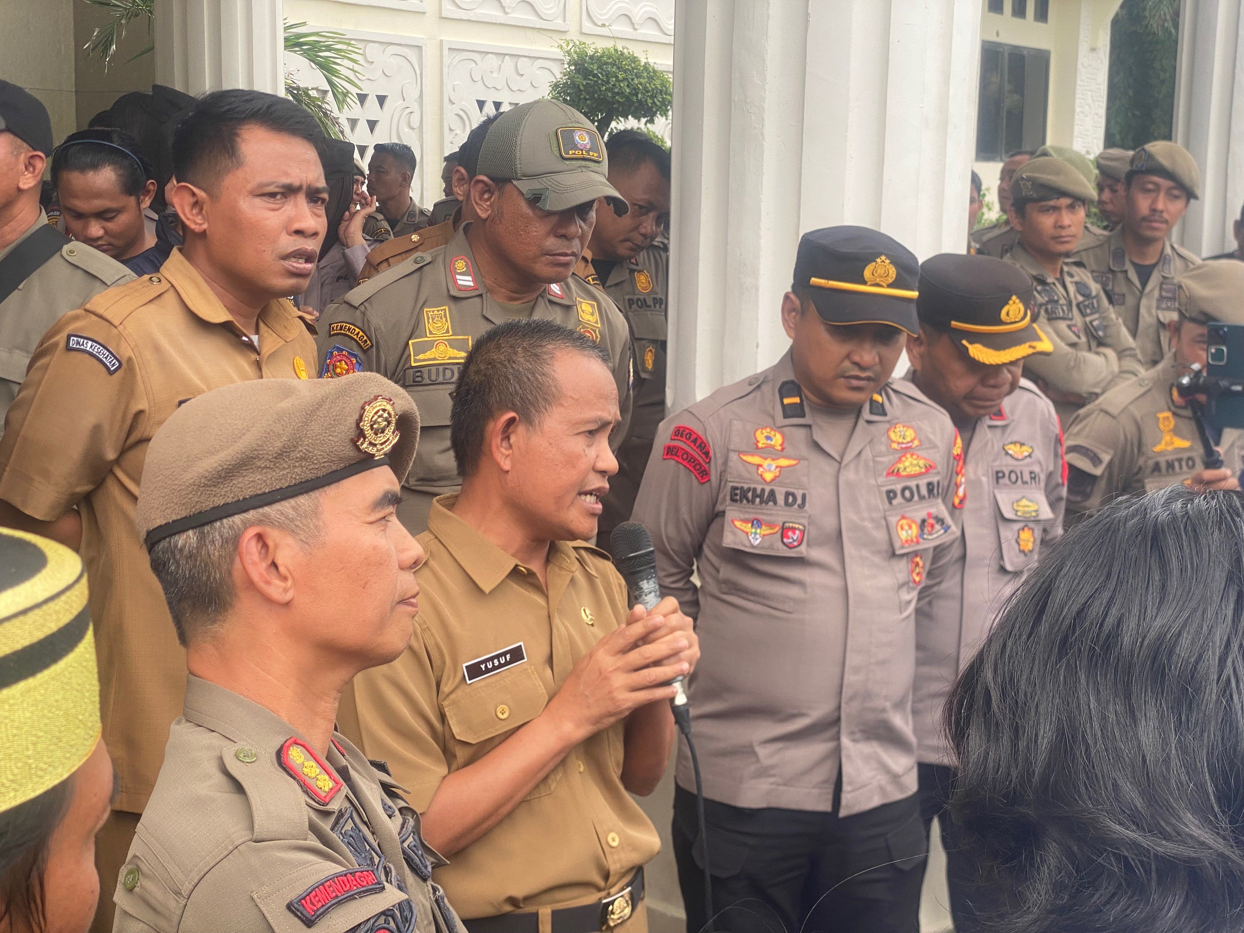 Mahasiswa PMII Soroti Dugaan Pelanggaran Apotek Bone - RRI.co.id