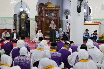 Bupati dan Wabup Lepas Keberangkatan 230 Jemaah Calon Haji Sinjai