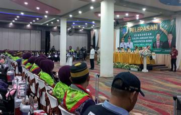 Lepas 205 JCH, Bupati Bone Titip Pesan Khusus
