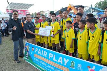Pemkab Sinjai Apresiasi Kesuksesan Tournament Mini Soccer 2025