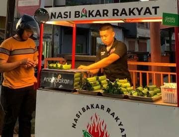 Menggali Peluang Bisnis Kuliner Lewat Nasi Bakar Rakyat