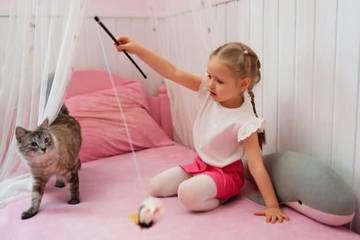 Pentingnya Anak Diajarkan Mengenal Bahasa Tubuh Hewan Peliharaan