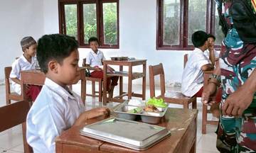 Siswa Kampung Boja: MBG Enak, Bikin Rajin Sekolah