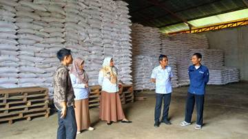 Dinas TPHP: Distribusi Lancar Pupuk Subsidi Sinjai Aman