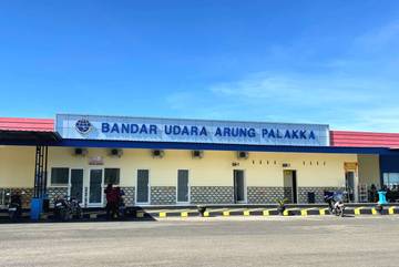 Penerbangan Bandara Arung Palakka Ditunda Sementara Hingga Februari